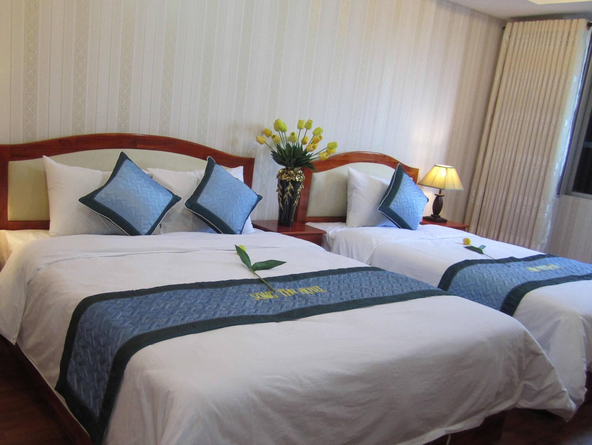 Song Thu Hotel Дананг Экстерьер фото