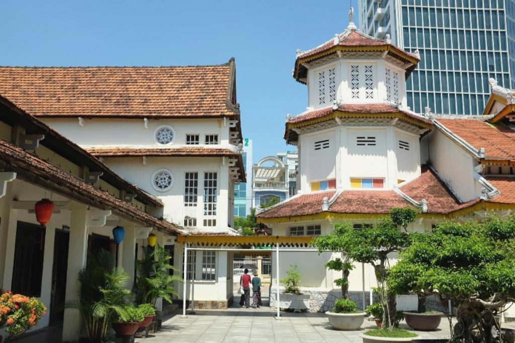 Song Thu Hotel Дананг Экстерьер фото