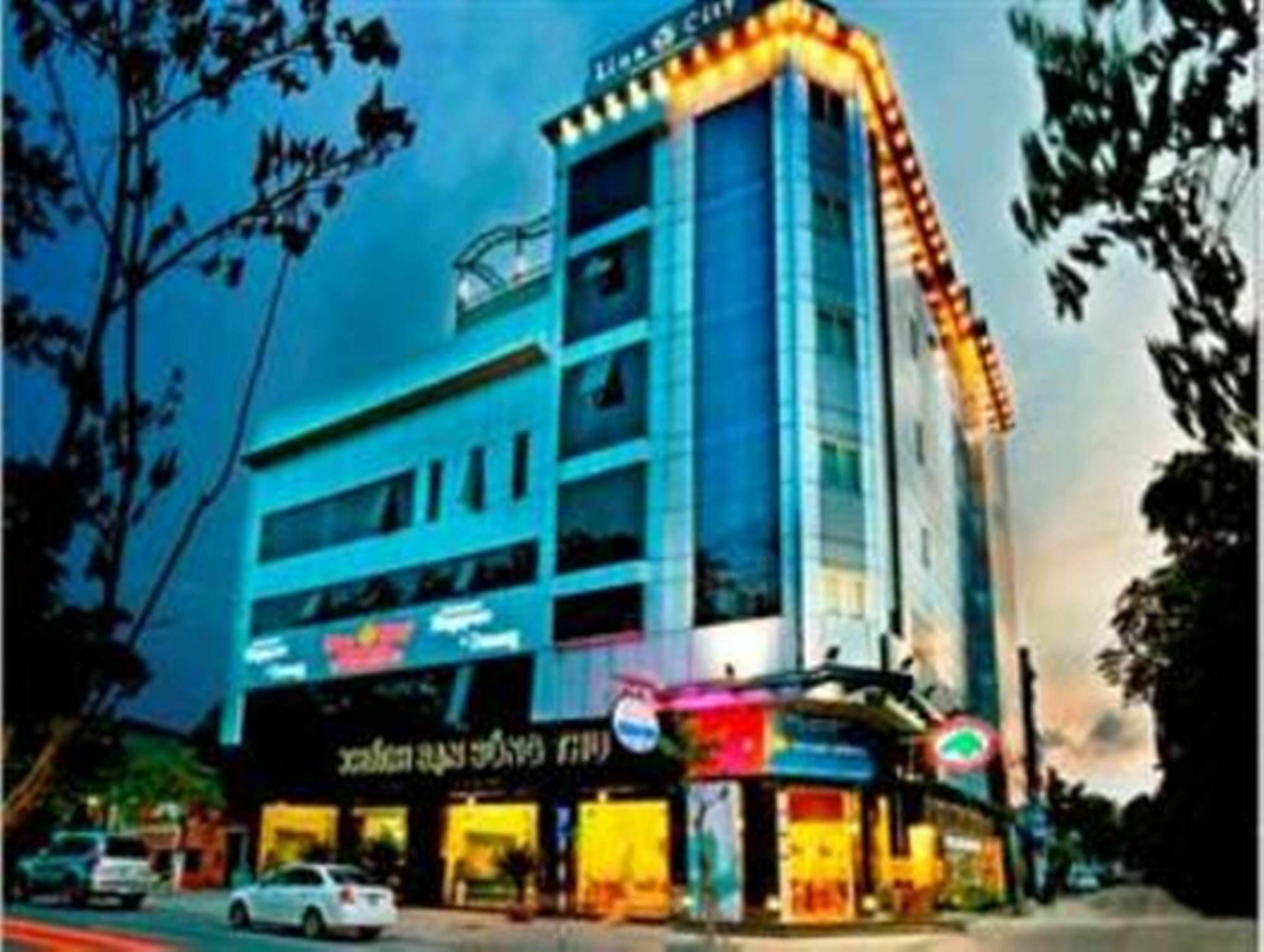 Song Thu Hotel Дананг Экстерьер фото